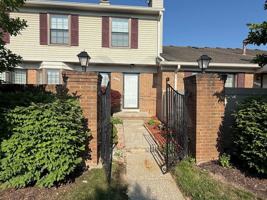 featured image of 38926 Country Cir