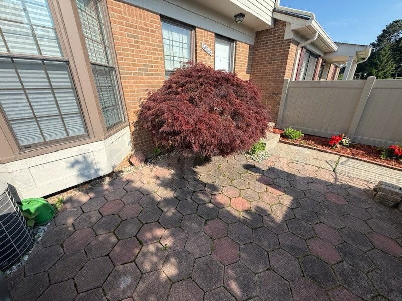 38926 Country Cir - Photo 2 of 8