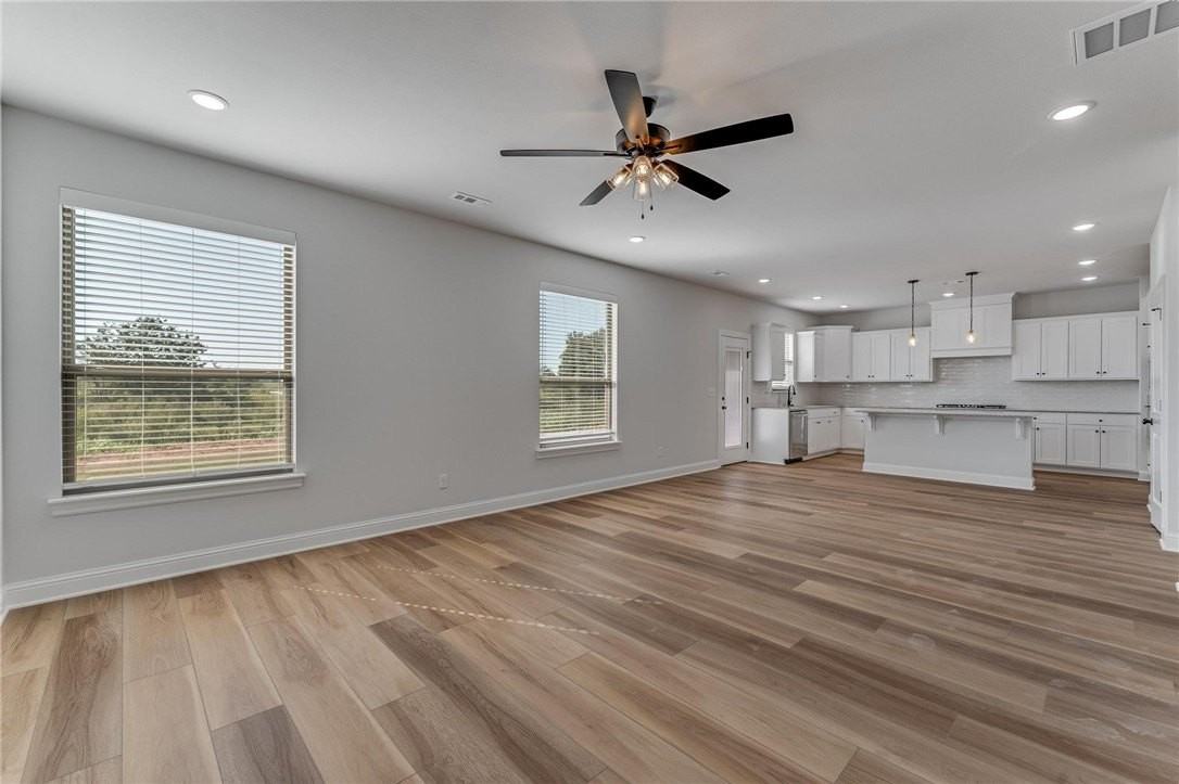 4902 Sw Juneberry St - Photo 7 of 23