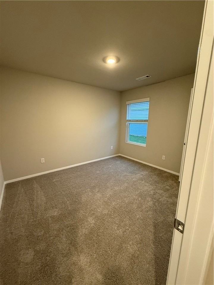 2599 E Meramec St - Photo 7 of 10