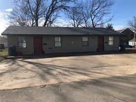 300 E Benton St - Photo 1 of 1