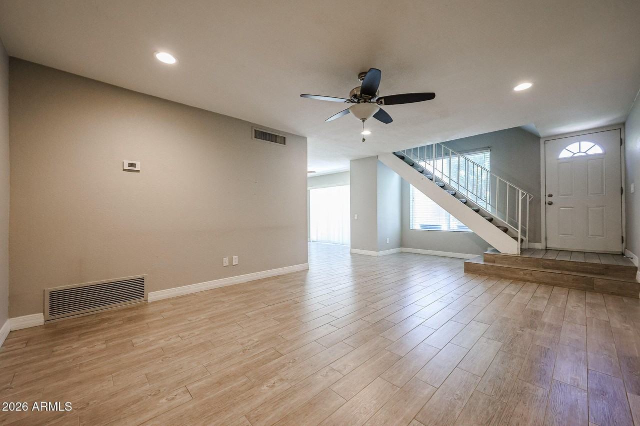 5634 S Captain Kidd Ct #D - Photo 3 of 45