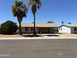 featured image of 5915 W Tierra Buena Ln