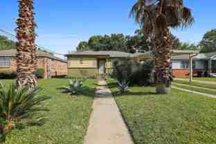 1645 79th Ave - Photo 1 of 1