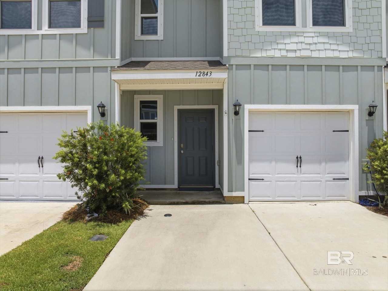 12843 Philadelphia Blvd - Photo 4 of 32