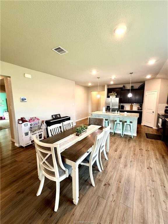 6218 Raleigh Dr - Photo 4 of 17
