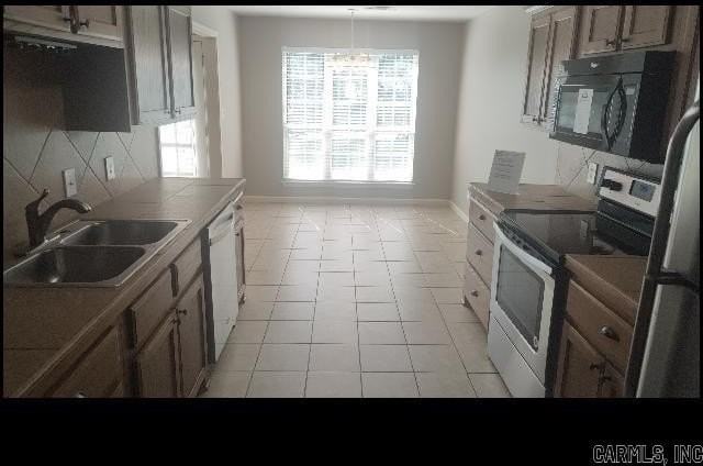 103 Pope Dr - Photo 3 of 17
