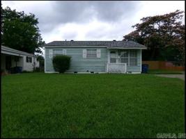 featured image of 2107 Muldrow Dr