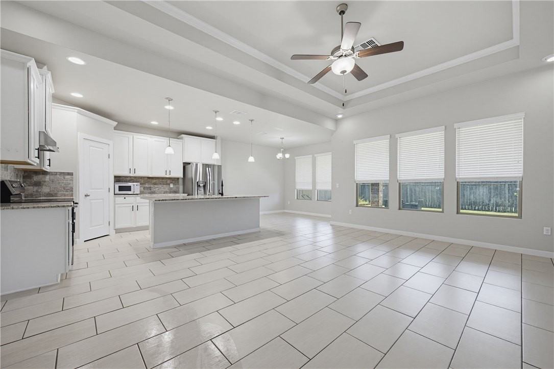 1012 Pasadena St - Photo 3 of 25