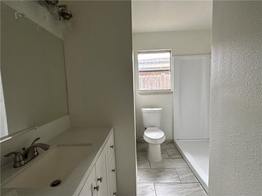 129 N Janin Cir - Photo 7 of 9