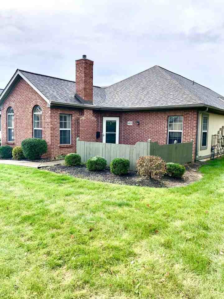 6835 Villabrook Dr - Photo 2 of 22