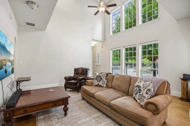 432 Loma Alta Dr #NA - Photo 6 of 26