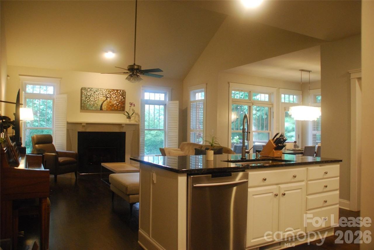 14 Dianthus Dr - Photo 2 of 20