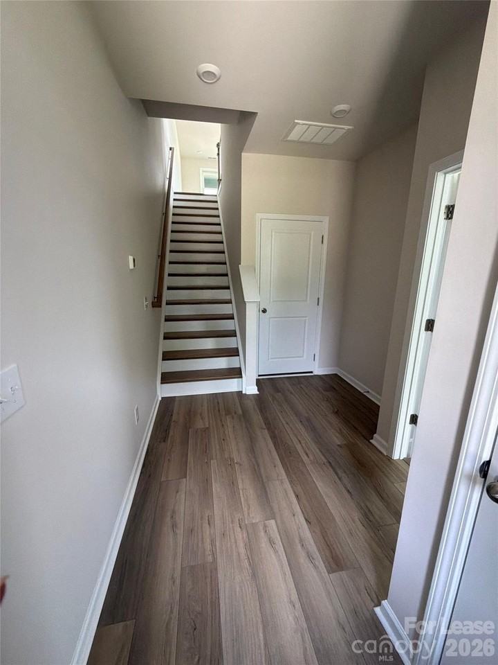 4623 Swan Meadow Ln - Photo 2 of 19
