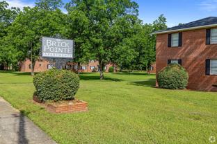 Brick Pointe Apartments - Photo 1 of 1