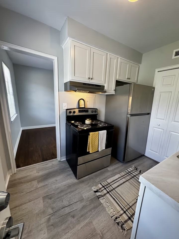 Brick Pointe Apartments - Photo 4 of 13