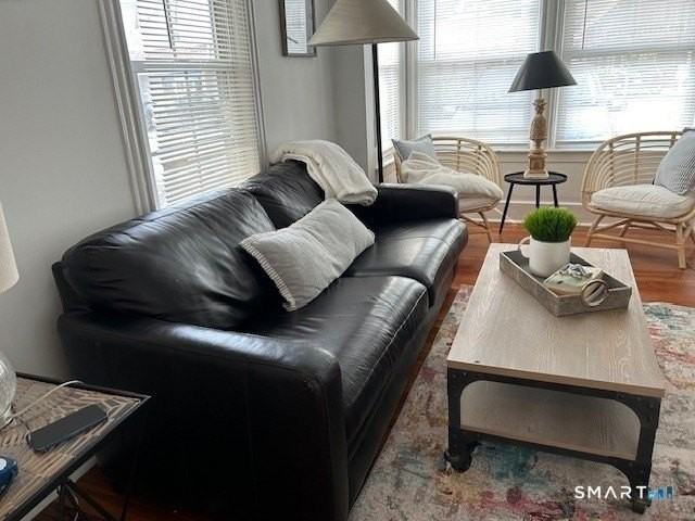 4 Mckinley St - Photo 5 of 12