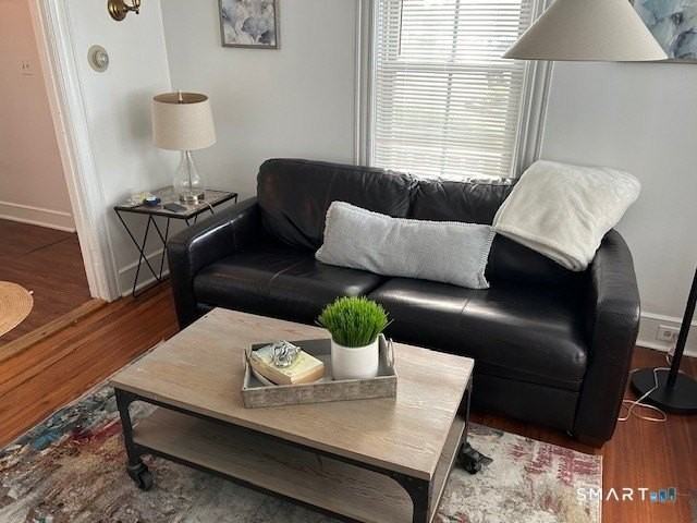 4 Mckinley St - Photo 6 of 12
