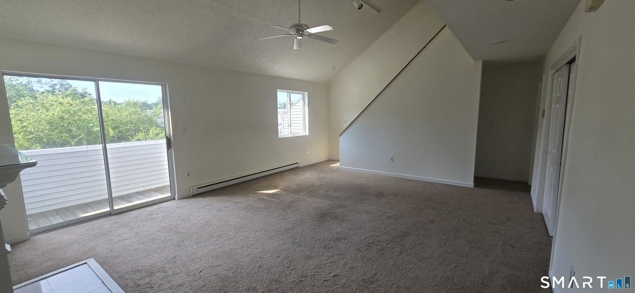 187 Lovers Ln #63 - Photo 4 of 13