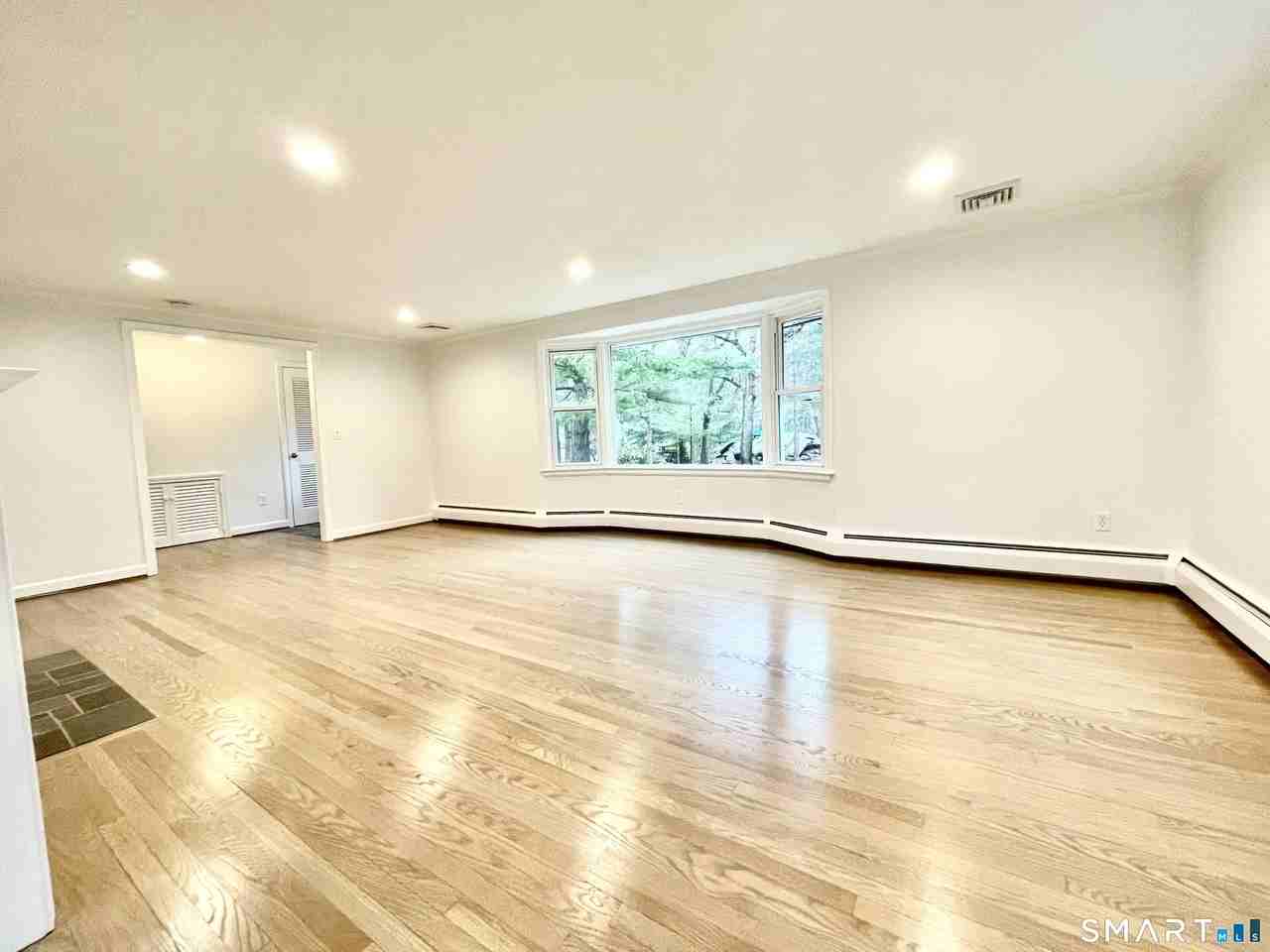 661 Chestnut Hill Rd - Photo 5 of 29
