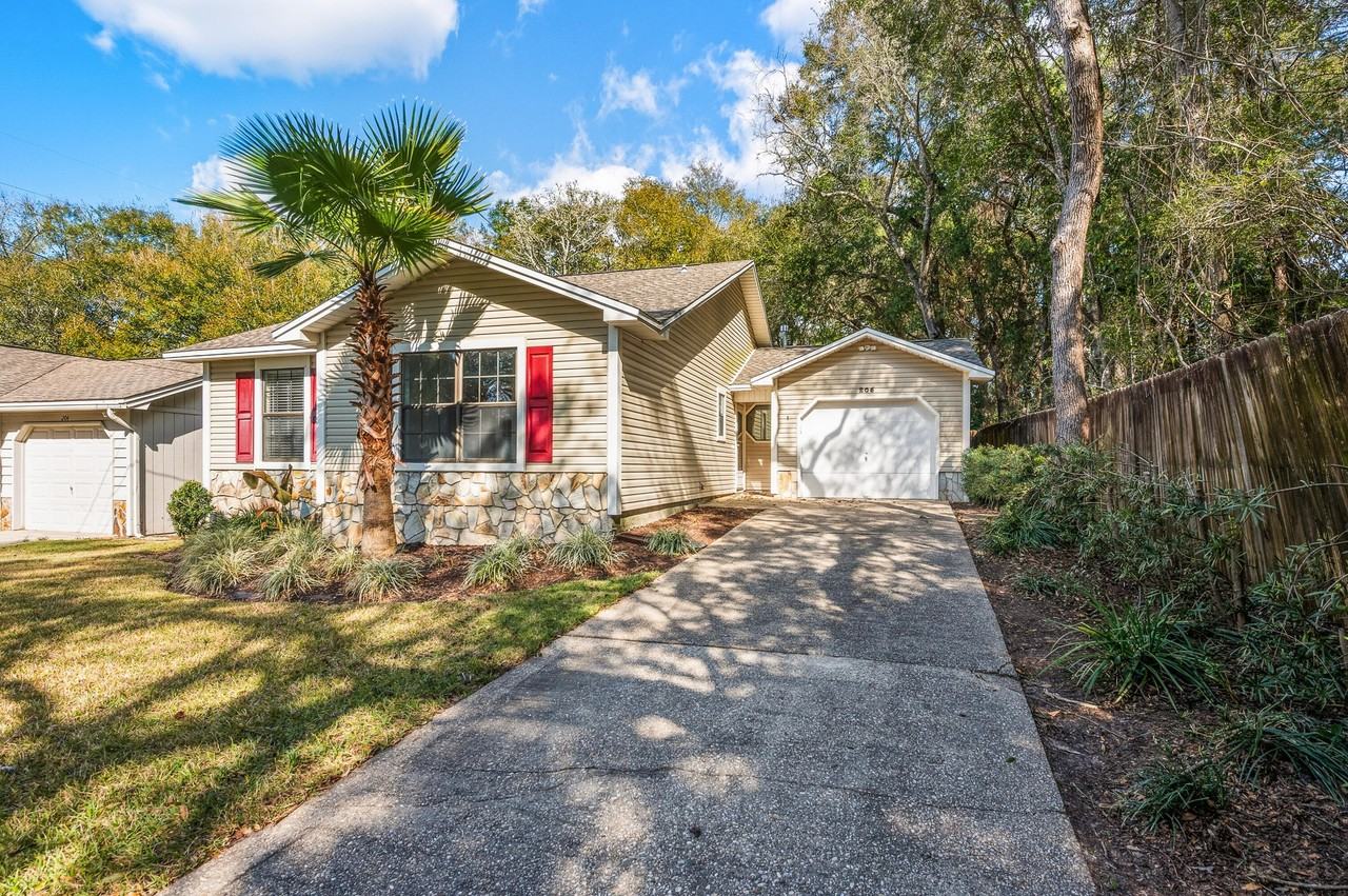 206 Esmond Ct - Photo 6 of 50