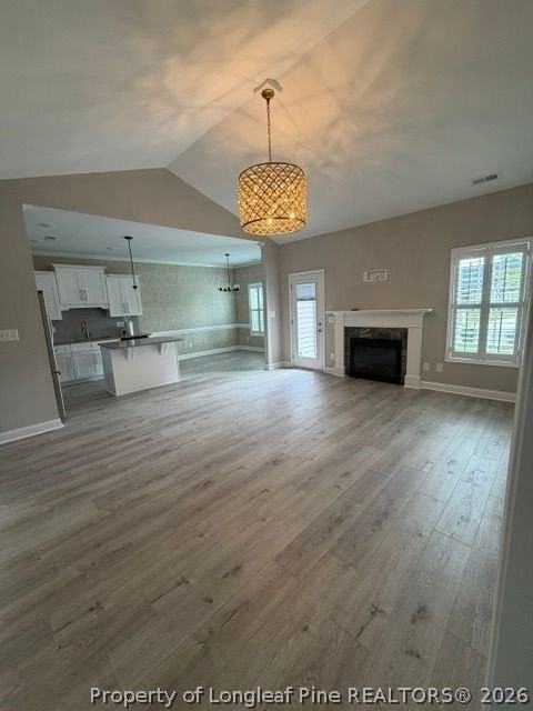 311 Oak Pointe Cir E - Photo 4 of 26
