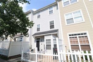 featured image of 8631 Neuse Club Ln #103