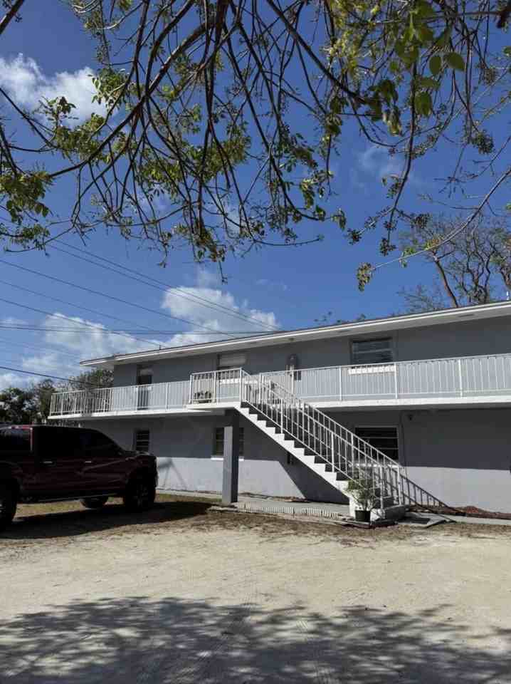 23 Tortuga Dr #4 - Photo 7 of 8
