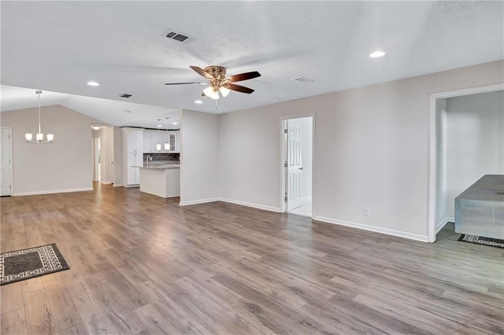 5772 Lilburn Stone Mountain Rd - Photo 3 of 42