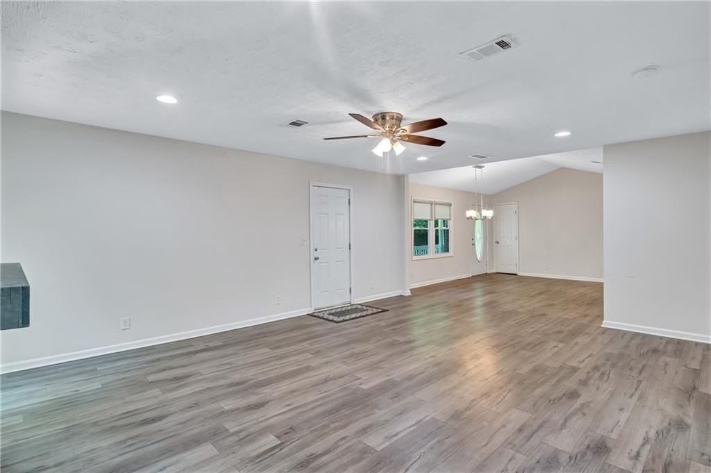 5772 Lilburn Stone Mountain Rd - Photo 4 of 42