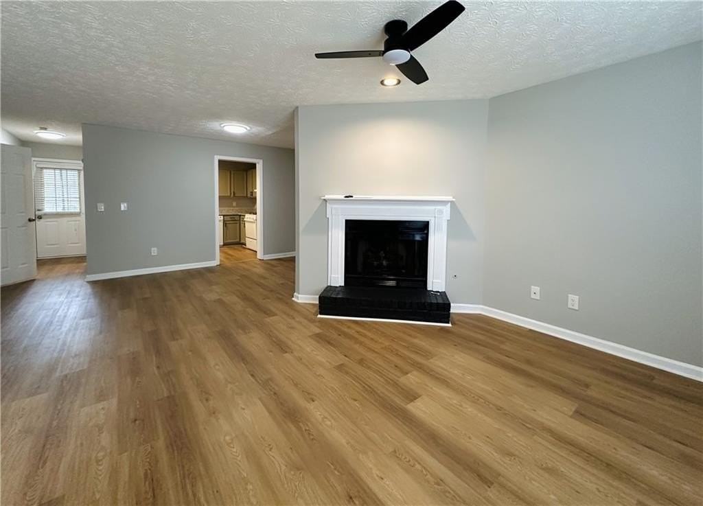 1016 Kennesborough Rd Nw - Photo 6 of 35