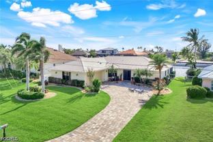 2556 Sw 28th Pl - Photo 1 of 1