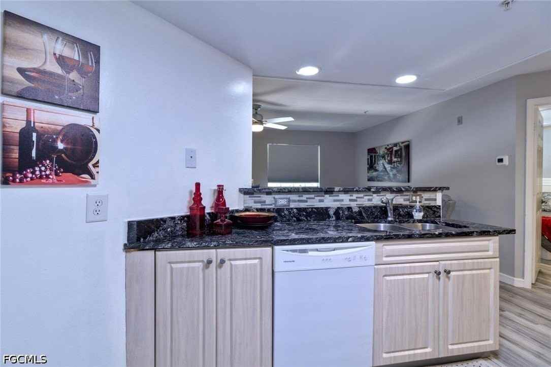 1775 Four Mile Cove Pkwy #1223 - Photo 6 of 30