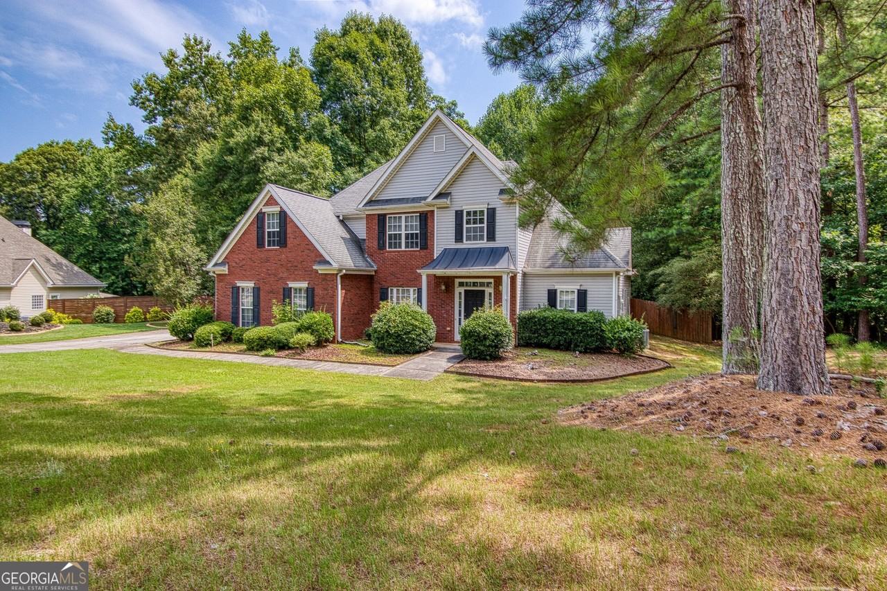 255 Squire Ln - Photo 4 of 50