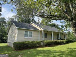 featured image of 98 Pineview Dr #A