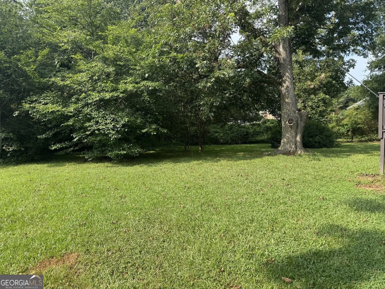 98 Pineview Dr #A - Photo 7 of 7