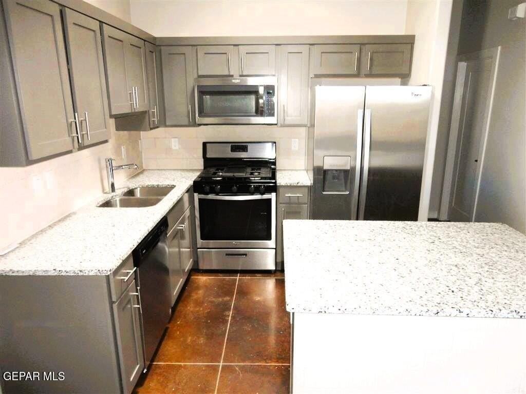 14829 Bert Cameron Ave - Photo 5 of 20