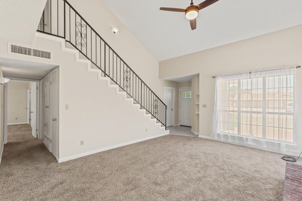 1861 Sonoma Pl - Photo 5 of 37