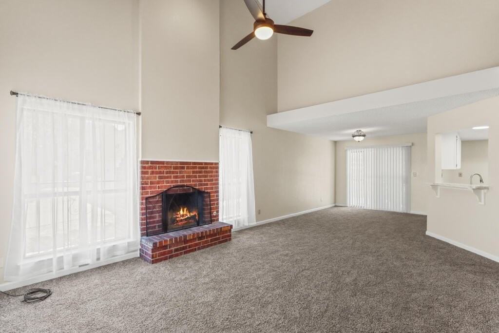 1861 Sonoma Pl - Photo 6 of 37