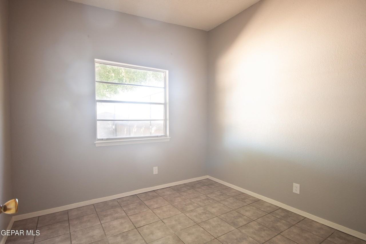 8153 Saint Andrew Ln #B - Photo 6 of 16