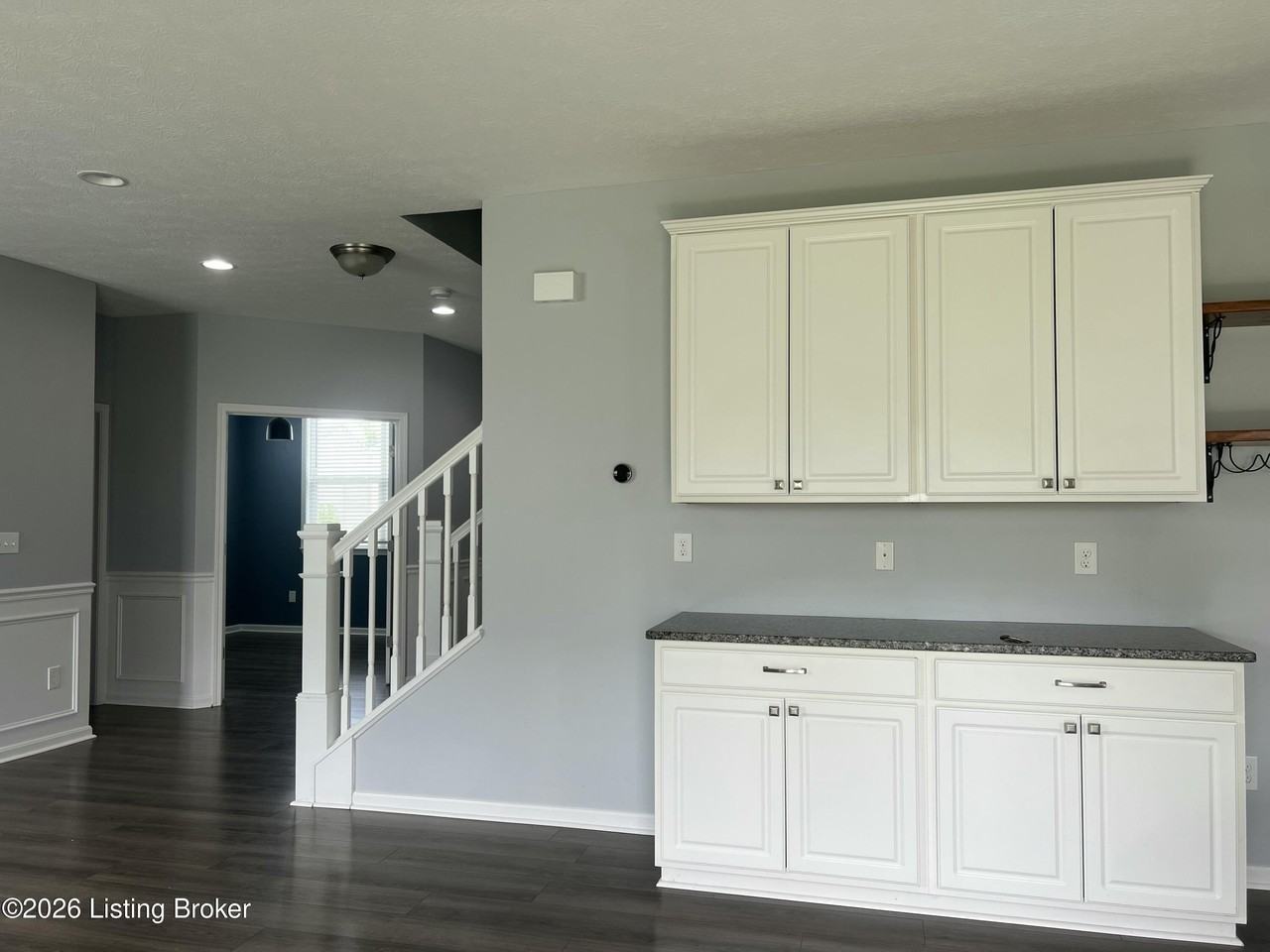 5057 Tealwood Dr - Photo 6 of 20