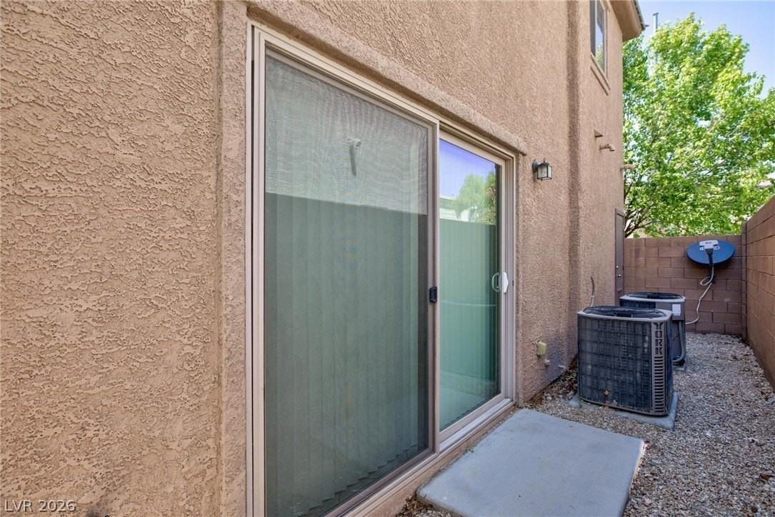 8984 Salvatore St - Photo 6 of 23