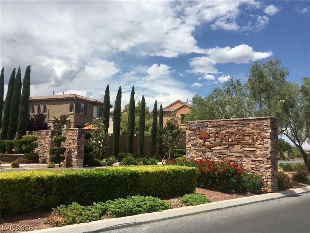 11318 Aragon Mist Ct - Photo 5 of 37