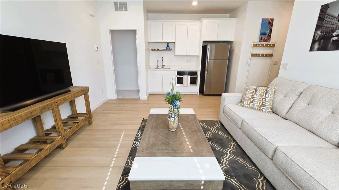 509 Arthur Pointe St #0 - Photo 6 of 12