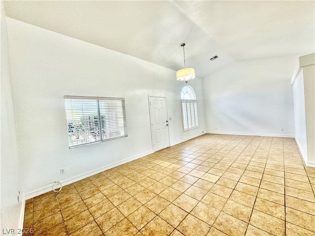 4544 Crimson Leaf Dr - Photo 2 of 18