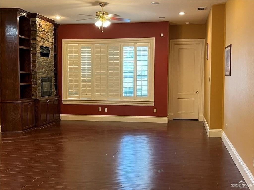 1705 S Bilboa St - Photo 2 of 3