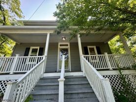 41 W Main St - Photo 1 of 1