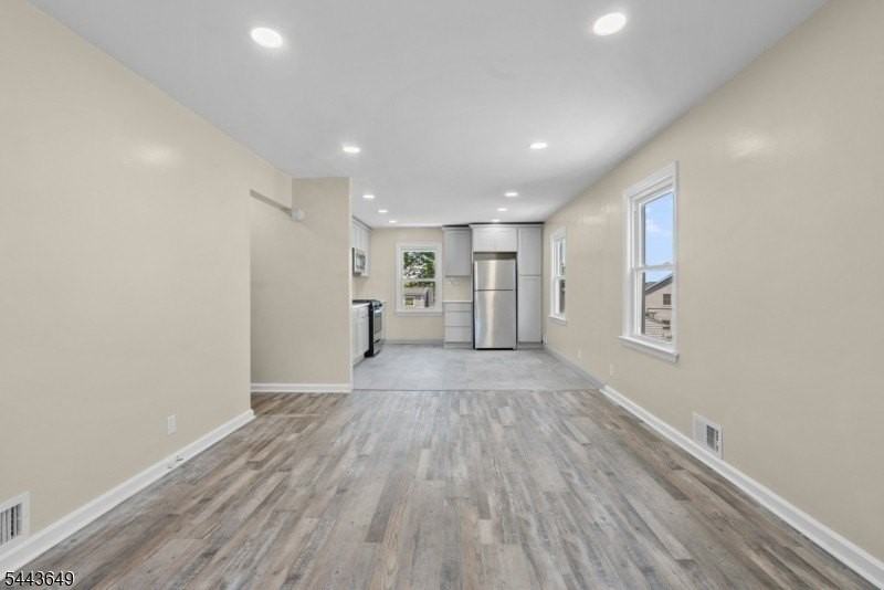 145 6th St #2 - Photo 2 of 14