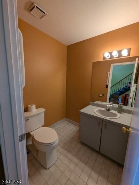 76 Stryker Ct - Photo 3 of 13