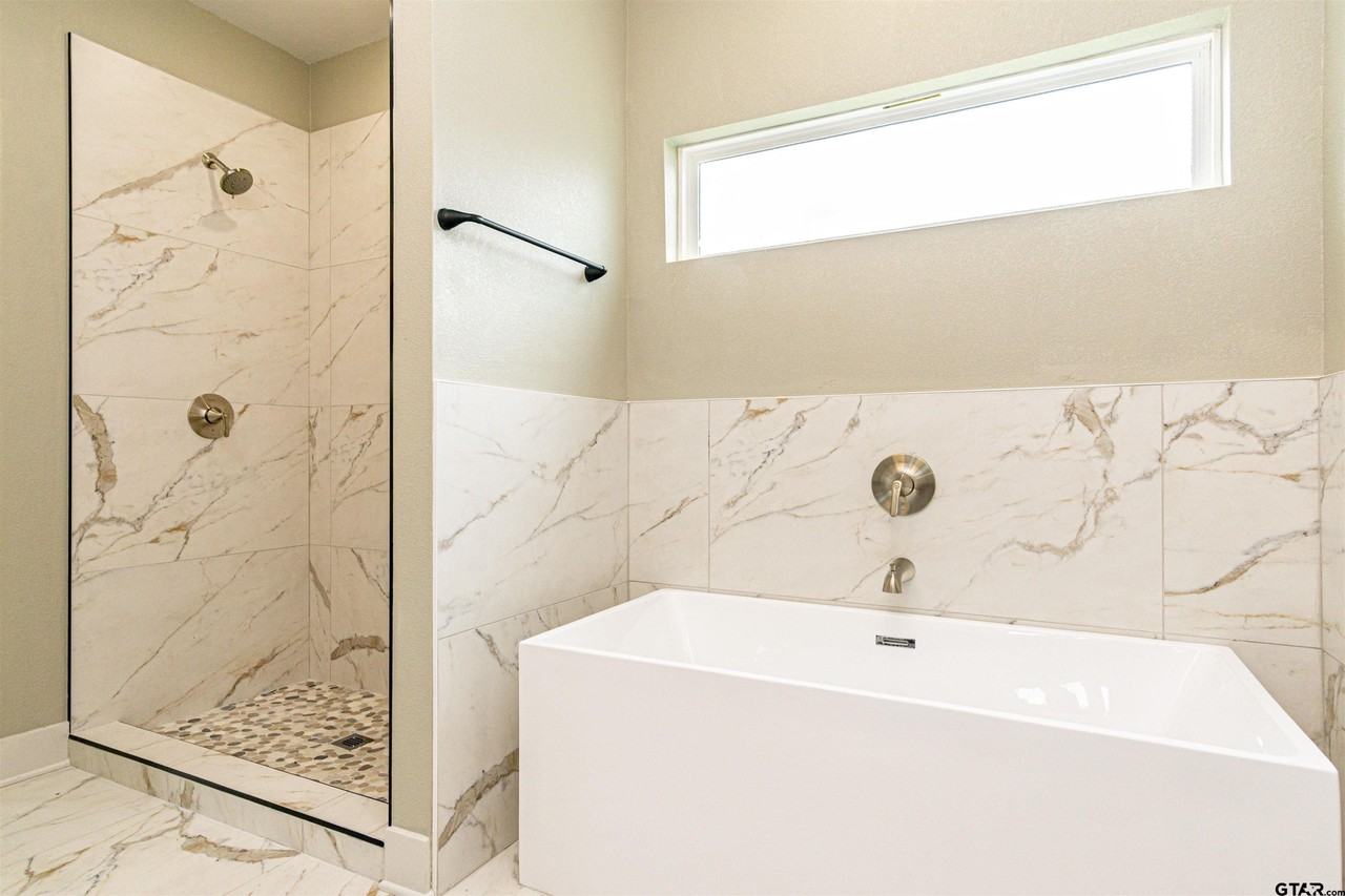 15472 Anna Ln - Photo 7 of 12
